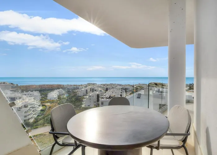 Apartment Elegant In Higueron With Stunning Sea Views