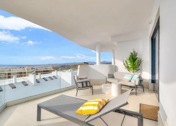 Apartment Elegant In Higueron With Stunning Sea Views