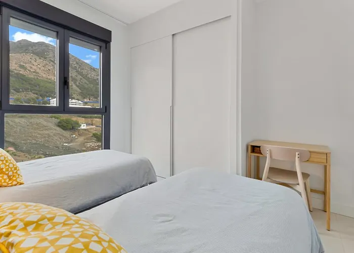 Apartment Elegant In Higueron With Stunning Sea Views