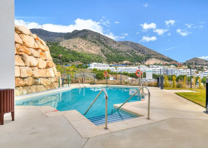 Elegant In Higueron With Stunning Sea Views *