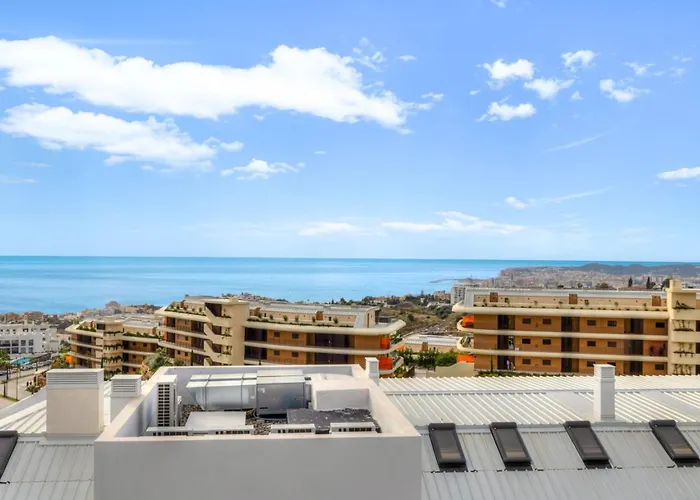 Elegant In Higueron With Stunning Sea Views Fuengirola