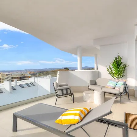 Daire Elegant In Higueron With Stunning Sea Views